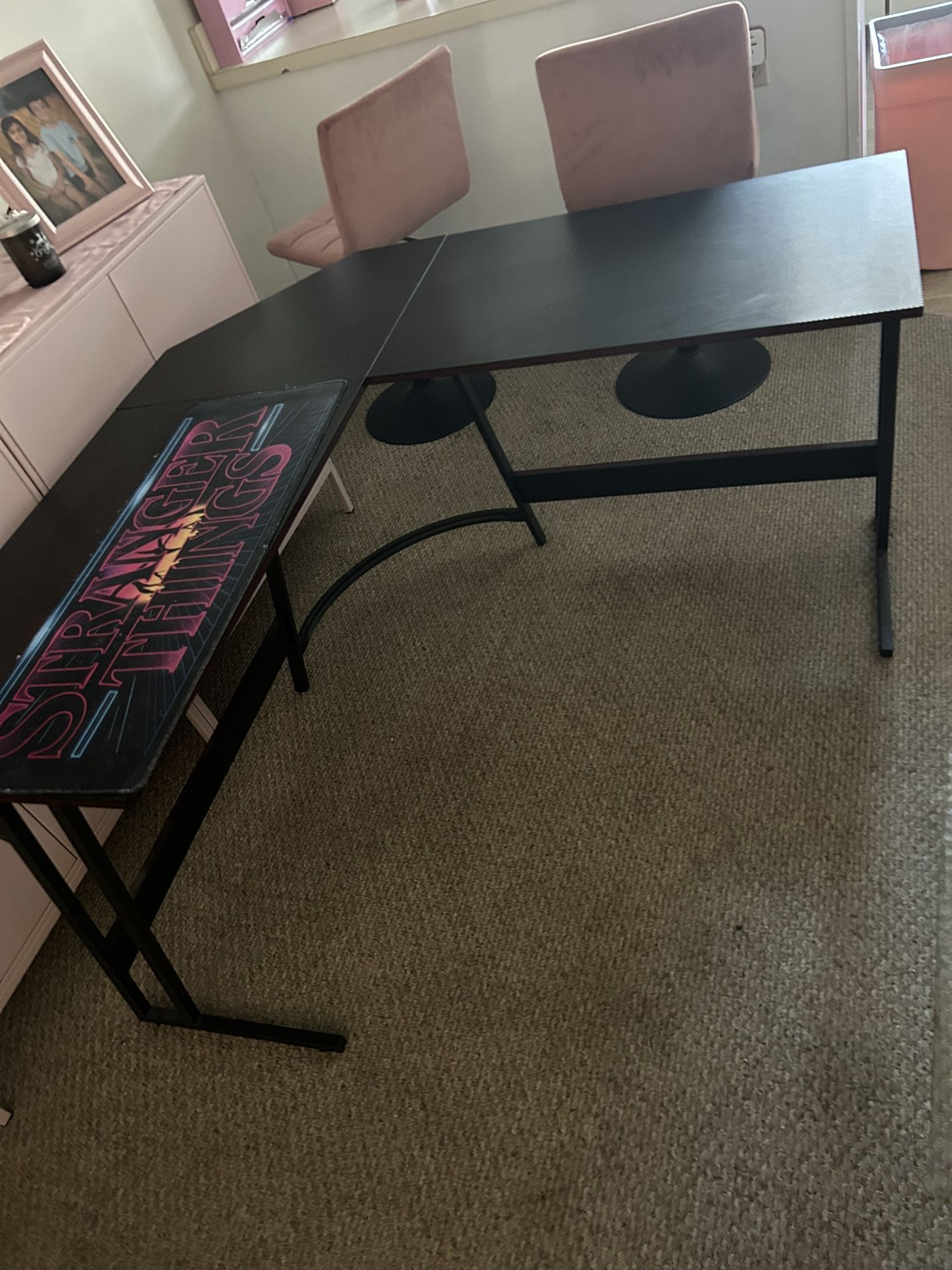 L-Shaped Computer Table