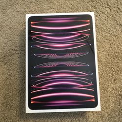 iPad Pro 11inch 4th Generation Wifi + Cellular 