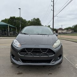 2017 Ford Fiesta Se