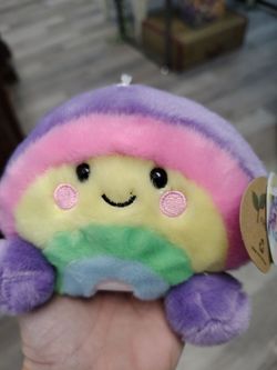 Vivi Rainbow Palm Pal 5"