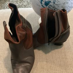 Boots 10