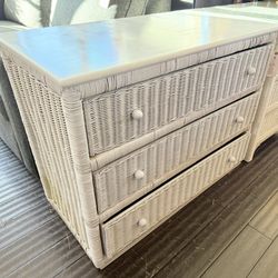 Lexington white wicker Chest - 50% OFF OFFER!!!
