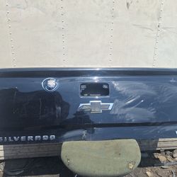 2015-2019 Chevy Silverado 2(contact info removed) Tailgate 