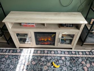 Entertainment Center w/built-in Heater