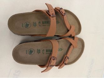 NEW: Women’s Birkenstock Sandals