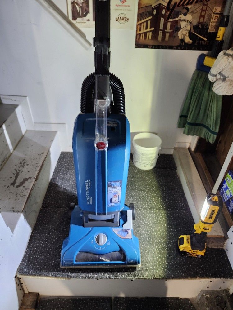 Hoover Vaccuum