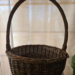 Vintage Wicker Handle Basket