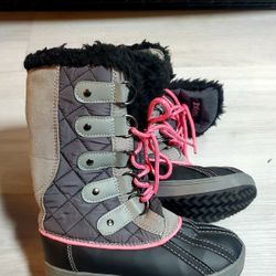 Totes Snow boots Girl Size 13