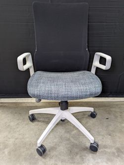 Modern Grey Fabric and Black Mesh Office Chair with White Frame