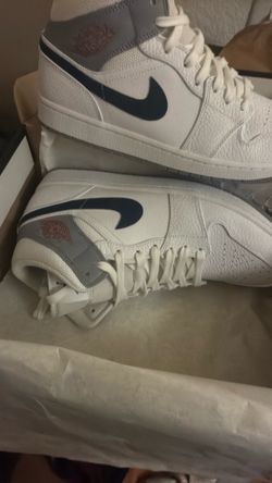 Nike jordans 1 Paris mens 11.5