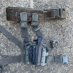 Blackhawk tactical drop leg holster and tactical belt
