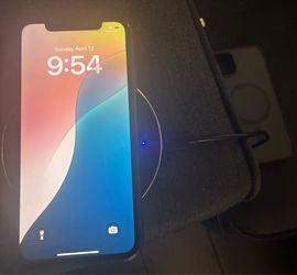 Apple iPhone 11 (black)