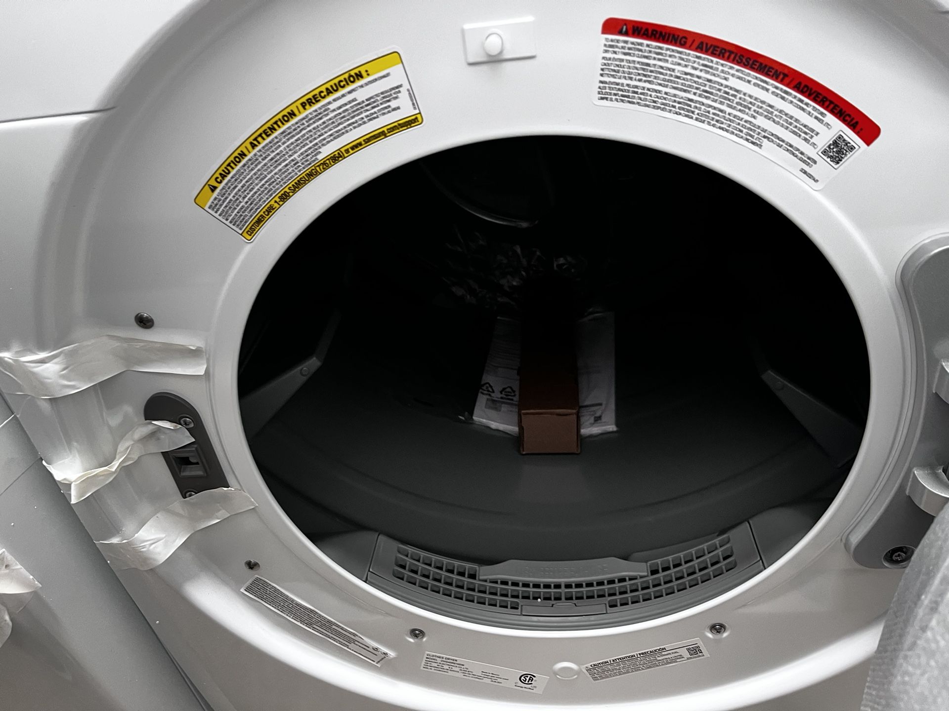 SAMSUNG WASHER AND GAS DRYER NEW 