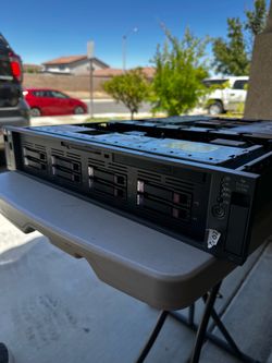 HP ProLiant DL380 G4 Server