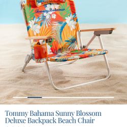 NEW- Beach Chair  Backpack  With Cooler