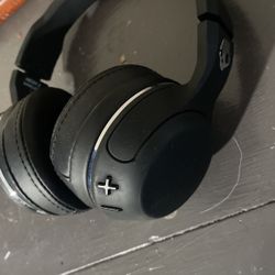 Skull candy Hesh 2 Work Just As Good As Beats, Bluetooth.