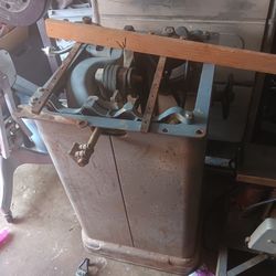 Carpenter Machines 