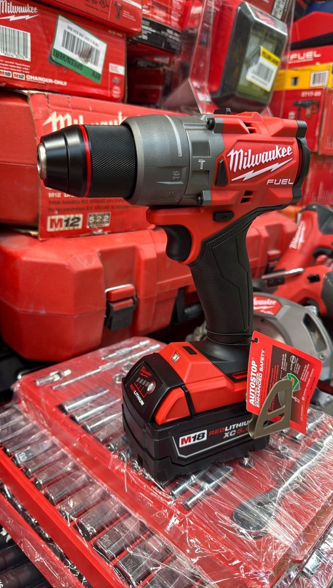 Milwaukee M18 Fuel Hammer Drill With Battery