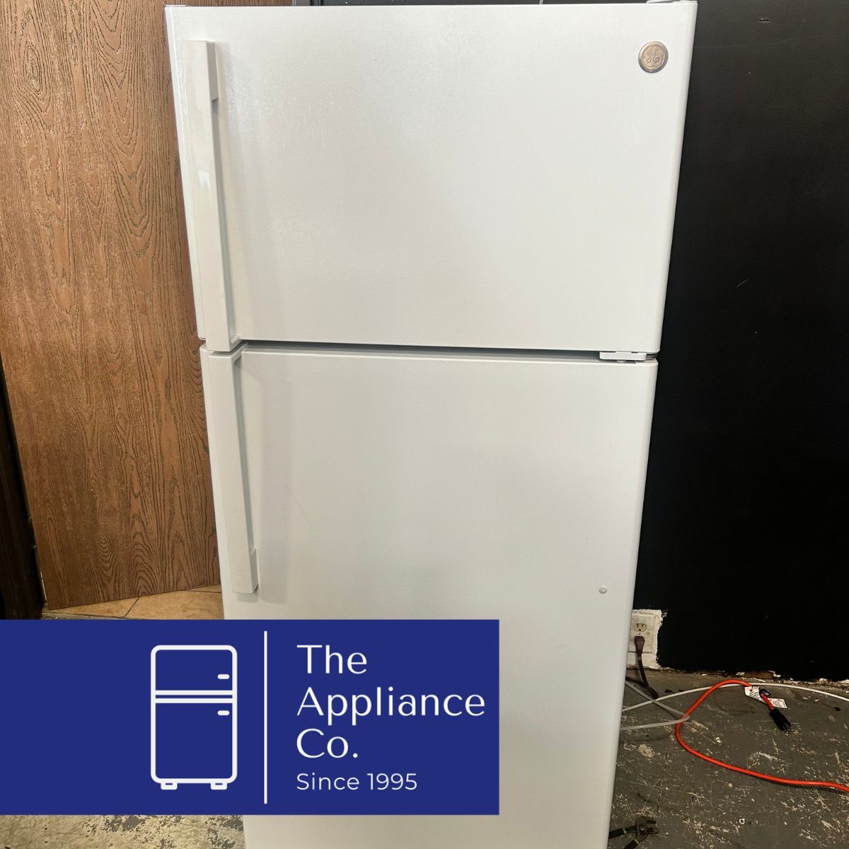 GE Top Freezer Fridge