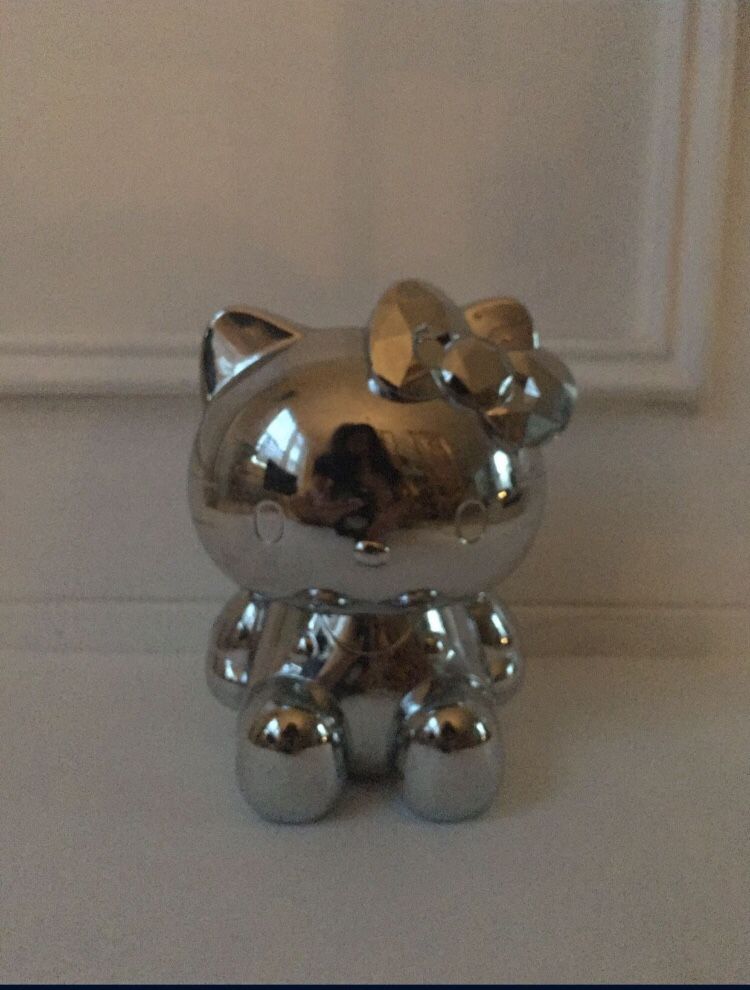 Rare Sephora x Hello Kitty Makeup Brush Holder