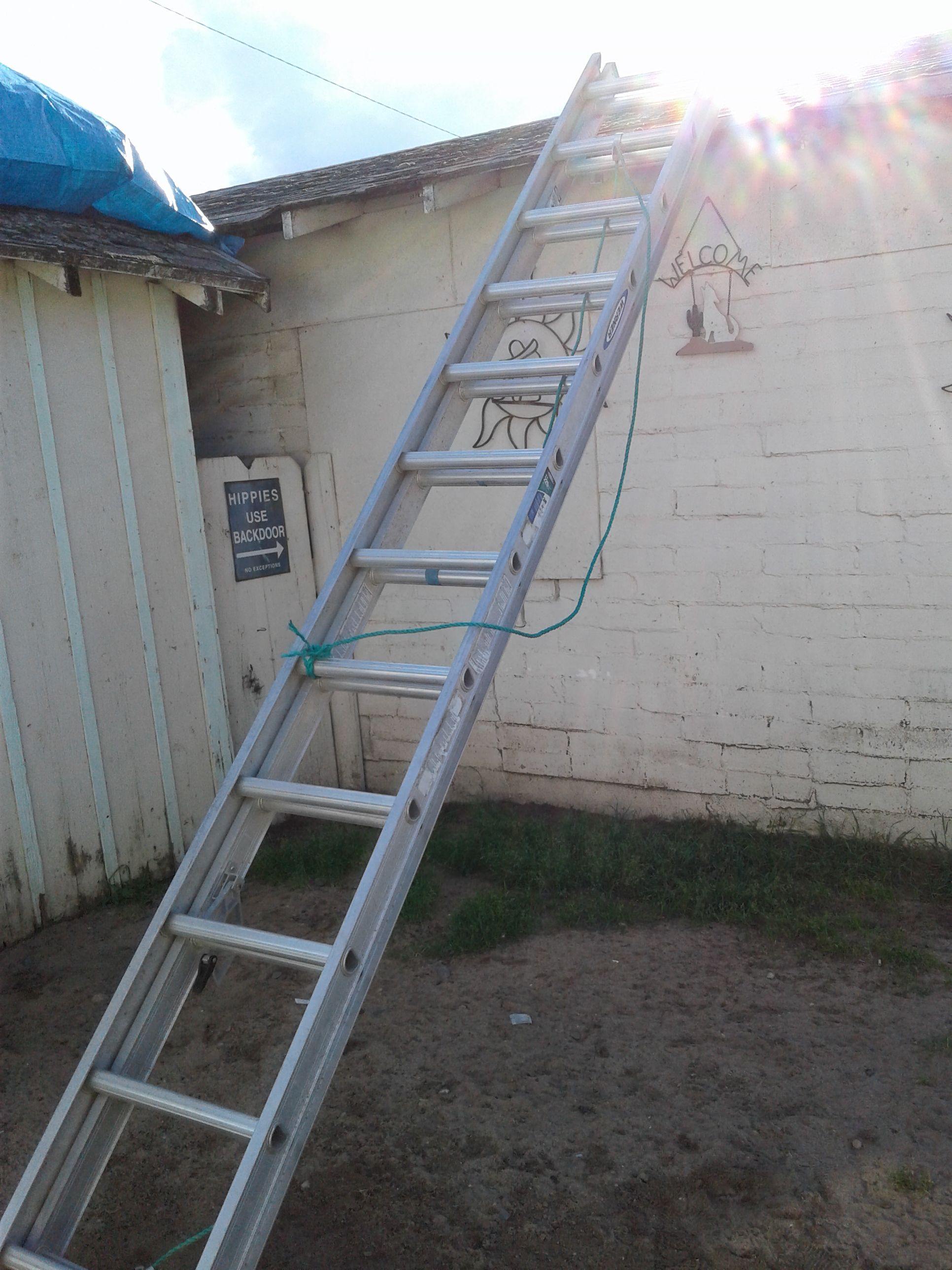 Werner 24' extendable aluminum ladder