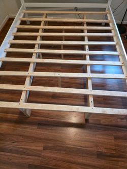 Queen size bed stand wood