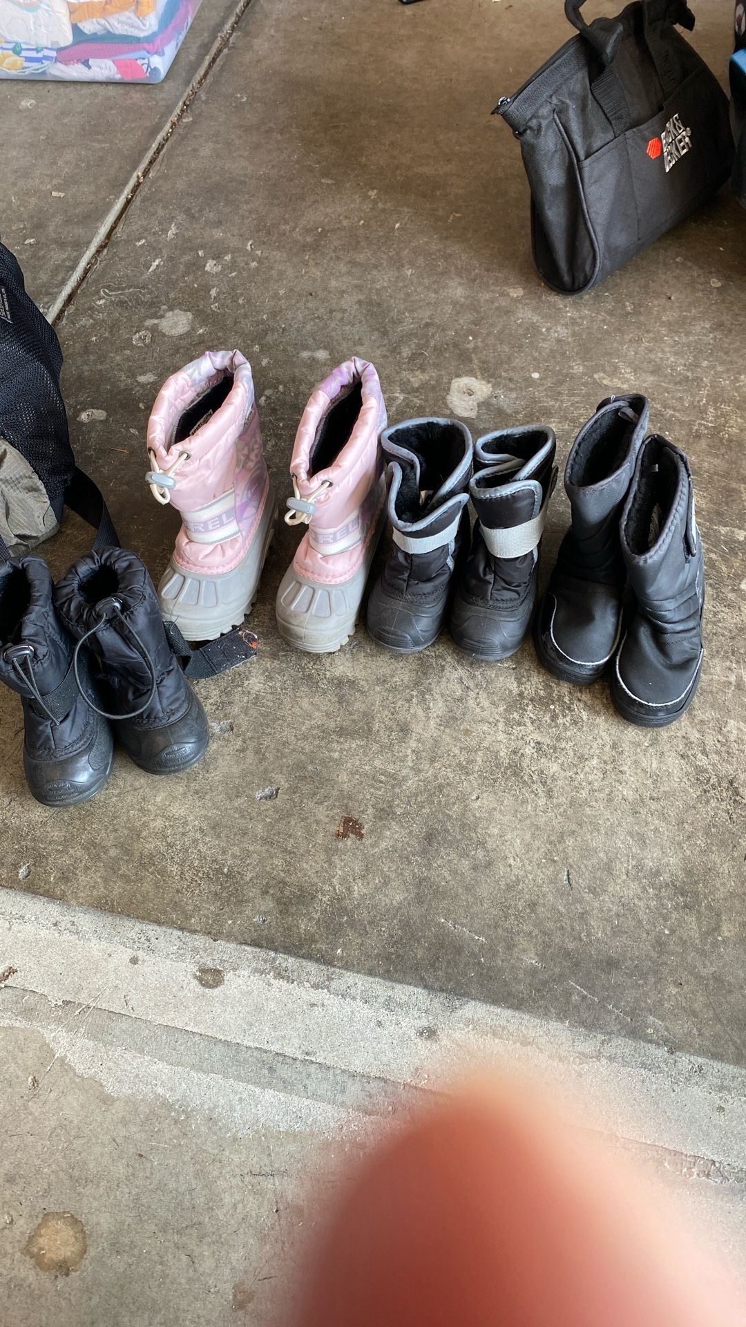 Kids Snow Boots Size 6, 7, 9, 10