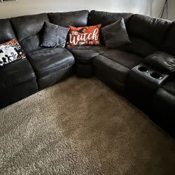 Sectional Couch 