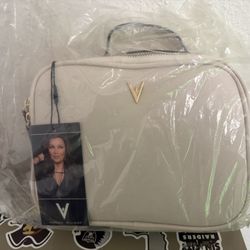 Vanessa William Cross Bag
