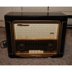 Grundig classic 960 radio