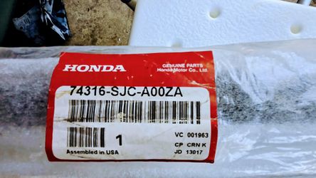 OEM Driver Side Roof Molding Honda Ridgeline