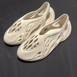 Yeezy Foam Runners