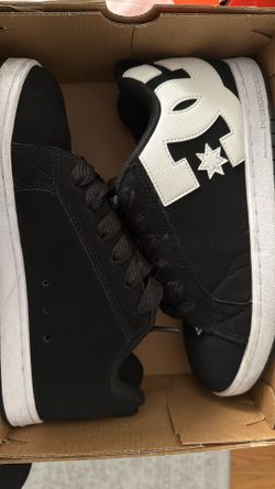DG men’s shoes size 10
