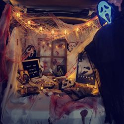 Trunk or Treat decor