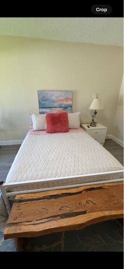 White Metal Bed Full