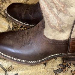 7.5 Nocona Boots New 