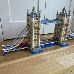 London Bridge Lego Set (10214)