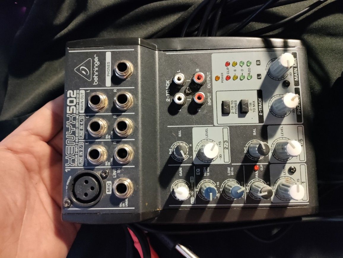 Audio Technica AT2020 XLR AND MIX AMP