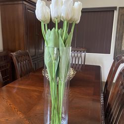 Vase With Artificial Flowers 27”Tall ( PRICE IS FIRM) 