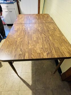 Vintage Wood Laminate Kitchen Table