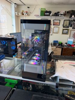 CyberPowerPC Gaming PC Ryzen 5 5500 32GB RAM 1TB SSD RX 6500 XT 4GB RGB Windows 11