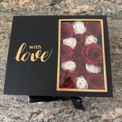 Luxury Preserved Roses – Valentine’s Day Gift – Last 5+ Years