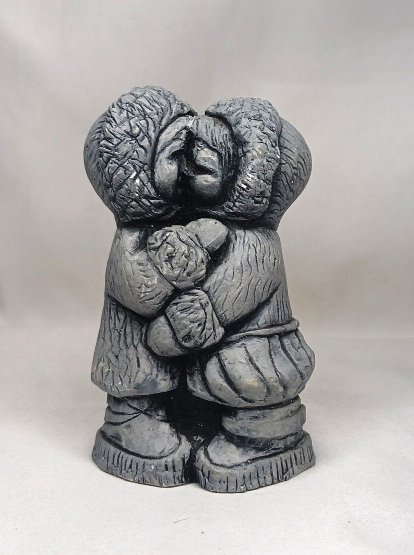Cute Eskimo Kiss Figurine Glacial Ice Age Hand Crafted Sculpture A.C.E. ALASKA