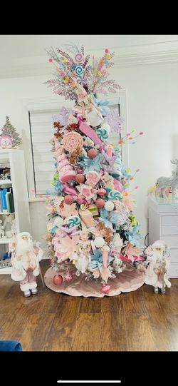 Arbol Con Toda La Decoración