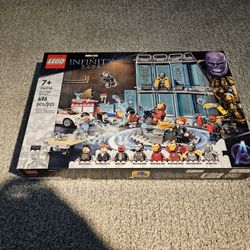 Lego 76216 Marvel Iron Man Armory