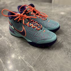 Nike LeBron NXXT Genisus Hyper Turquoise -Size 9 (New No Box)