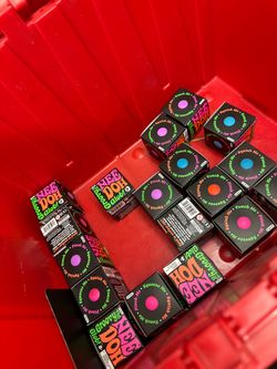 Needoh cubes
