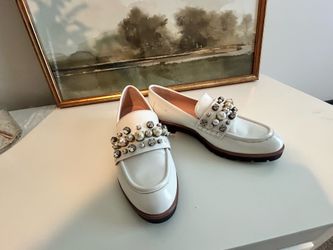 Loafers size 7 patent leather