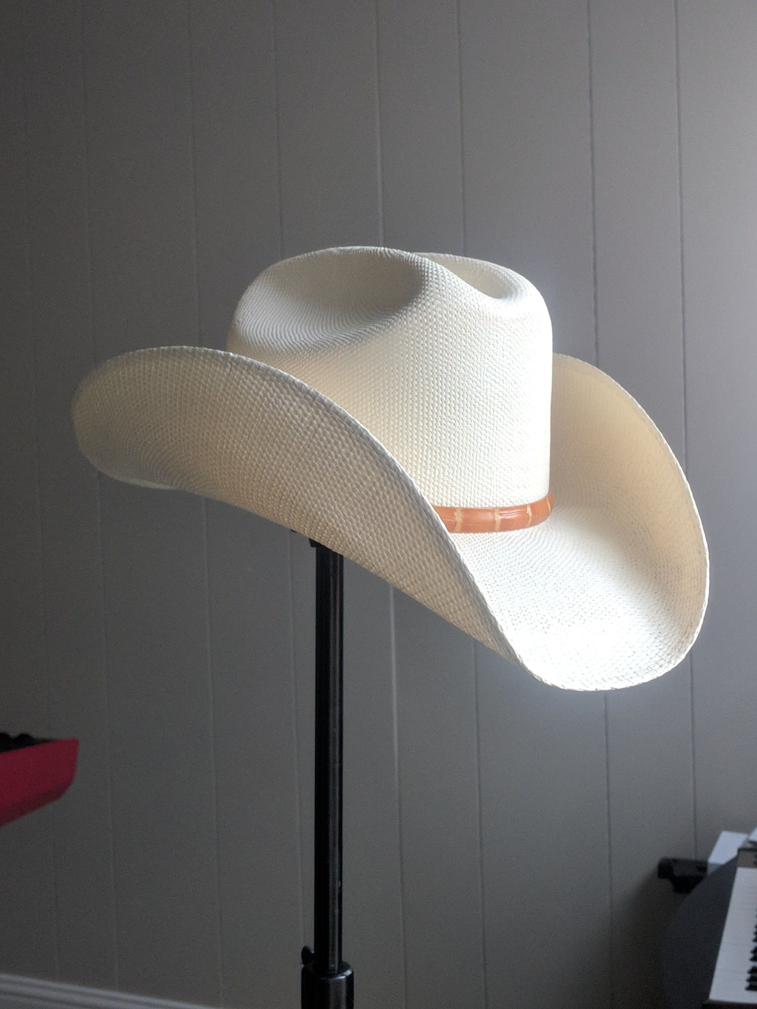 Cowboy straw hat, sombrero 7 1/8