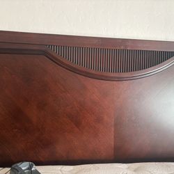 Queen Size Bedroom Set With Nightstand Hand Linens